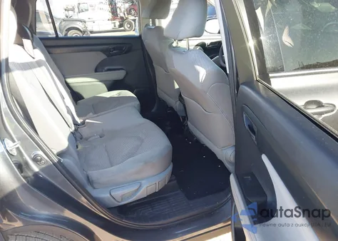 2020 Toyota Highlander L z USA, uszkodzony, nr VIN 5TDCZRAHXLS026991